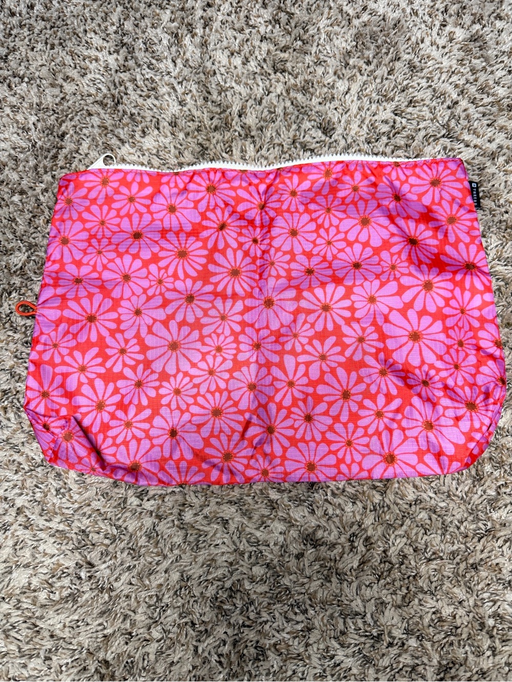 Thread pouch - Picture 3 of 5